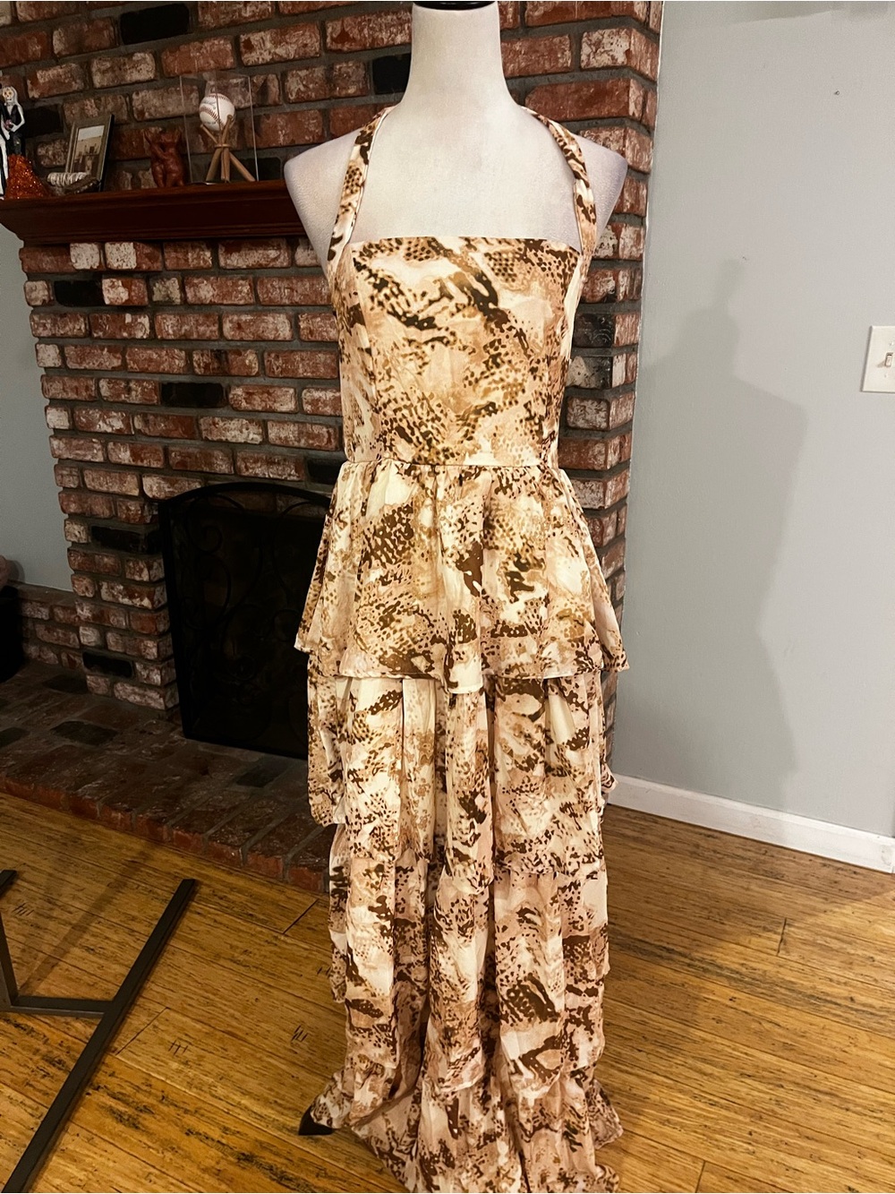 Flying Tomato NWT $139 Abstract Print Tiered Maxi Dress - Picture 2 of 5